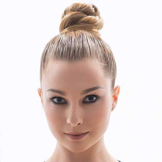 https://serenityhairstudios.com/wp-content/uploads/2018/11/testimonial-8-640x640.jpg